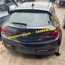 Ricambi Opel Astra 2012 Portellone completo