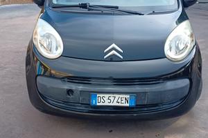 Citroen C1 3000€ 