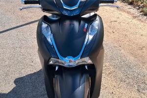 SH 350 ano 2023 con 6630 km € 4300