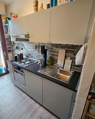 Cucina IKEA valore 1600 eur.