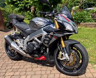 Moto aprilia tuono 1100 rr