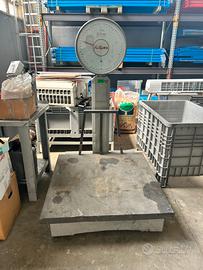 BILANCIA FUTURA 1500kg DA REVISIONARE