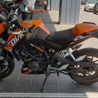 KTM 125 Duke - 2011