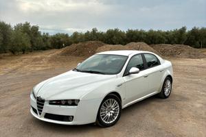 Alfa Romeo 159