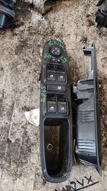 PULSANTE ALZAVETRO ANT SX FIAT PUNTO EVO ANNO 2011