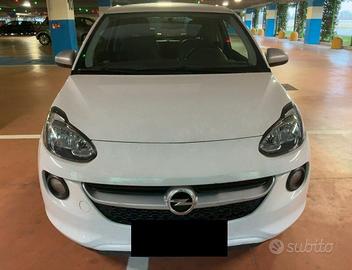 Opel Adam 1.2 70 CV White Link