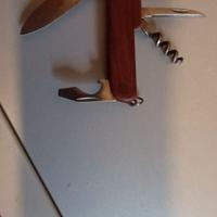 Gadget coltellino svizzero