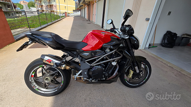 Mv agusta brutale 990r 2012