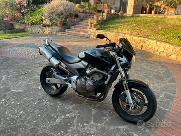 Hornet 600 2005