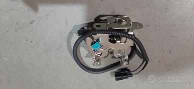 serratura sotto sella honda x-adv 750