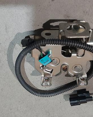 serratura sotto sella honda x-adv 750