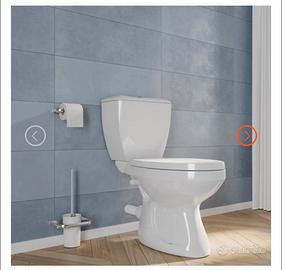 WC monoblocco con scarico a parete e sedile bianco