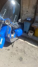vespone px125 arcobaleno