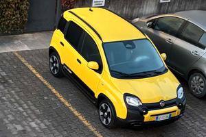Fiat Panda Pandina Hybrid Cross