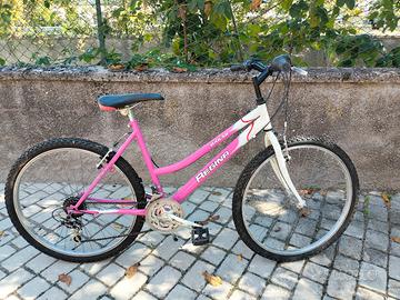 Mountain Bike da ragazza con cambio Shimano 