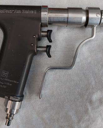 Trapano Synthes Compact Air Drive II da sistemare