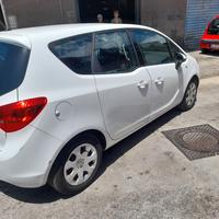 OPEL MERIVA 2013 1.398 cc Benzina 61.000 km