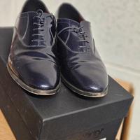 Abito da sposo con gilé,camicia,gemelli e scarpe.