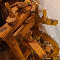 arcolaio antico in legno