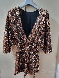 abito vestito con paillettes 