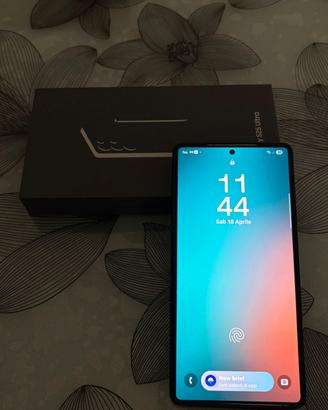 Samsung S25 ultra 256gb 4 mesi di vita 