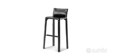 Sgabello Cassina Cab 410