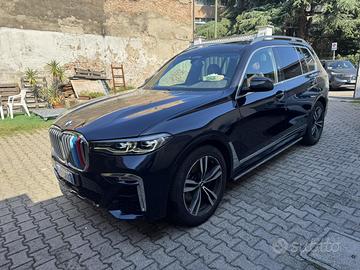 BMW X7 xDrive30d - 7 Posti - Soft Close- ACC