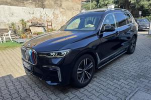 BMW X7 xDrive30d - 7 Posti - Soft Close- ACC