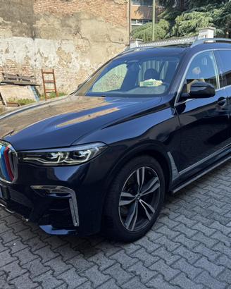 BMW X7 xDrive30d - 7 Posti - Soft Close- ACC