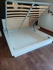 letto contenitore matrimoniale