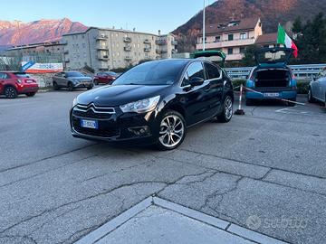 DS4 -