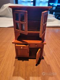 mobile per casa delle bambole