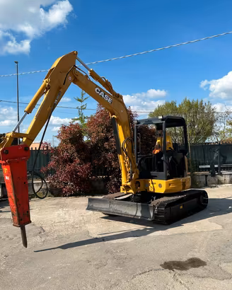 E181 Escavatore 50 q Case