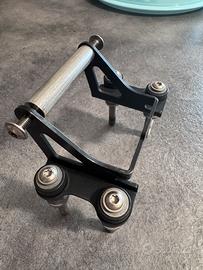 staffa di supporto manubrio BMW