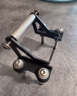 staffa di supporto manubrio BMW