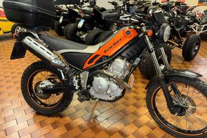 YAMAHA Tricker trial