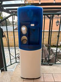 Emax - Distributore di acqua a boccione.