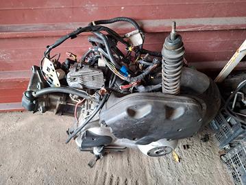 blocco motore vespa gts ie 2005