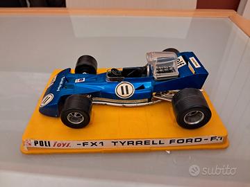 Modellino in scala Politoys FX1 Tyrrell Ford F1.s