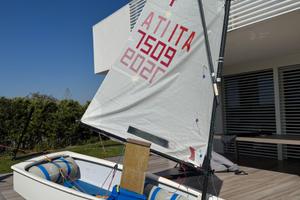 Barca a vela OPTIMIST