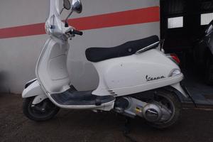 Piaggio Vespa lx 150