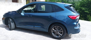 Ford kuga 1.5 ecoblue 120cv 2WD st line X automati
