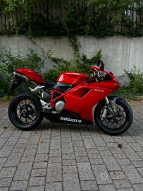 Ducati 848