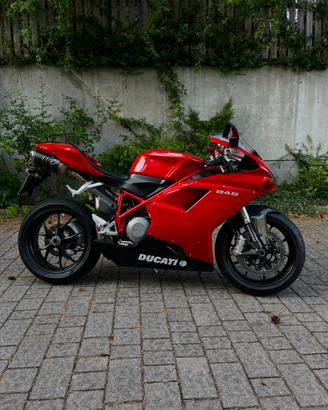 Ducati 848
