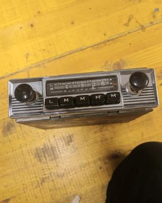 Autoradio Vintage Blaupunkt Anni 60 AM 5 tasti mem