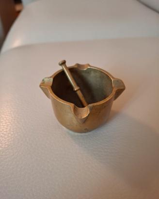 Posacenere in ottone vintage 