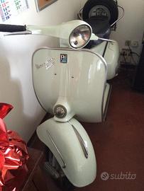 Vespa super 125