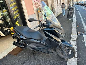 Yamaha X-Max 250 fine 2015 - PERMUTE