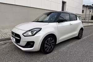 Suzuki Swift Hybrid 1.2 Hybrid Top 2WD