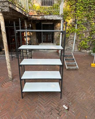 7 Scaffali in Ferro con Mensole in Laminato